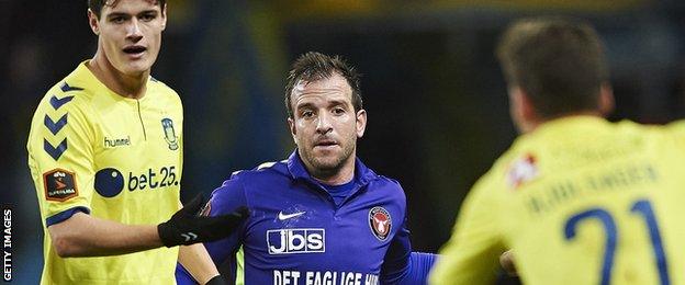 Rafael van der Vaart in action for Midtjylland against Brondby