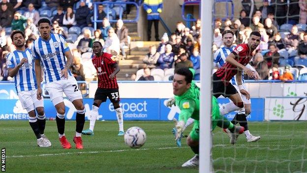 Dominic Solanke scores Bournemouth's third goal