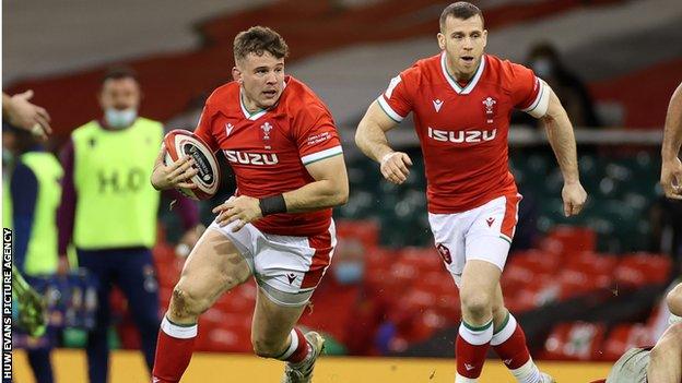 Elliot Dee during his 35th cap for Wales against England on 27 February 2021