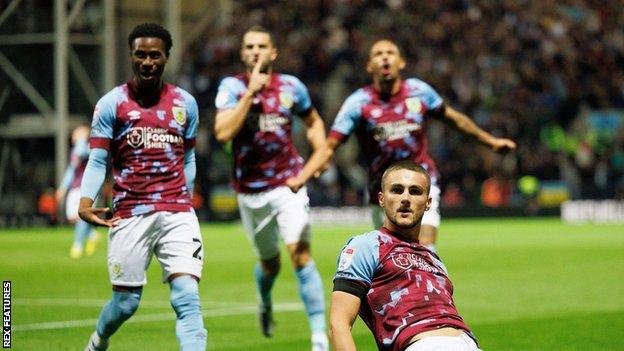 Taylor Harwood-Bellis, on loan from Manchester City, scored his first Burnley goal since joining the club this summer