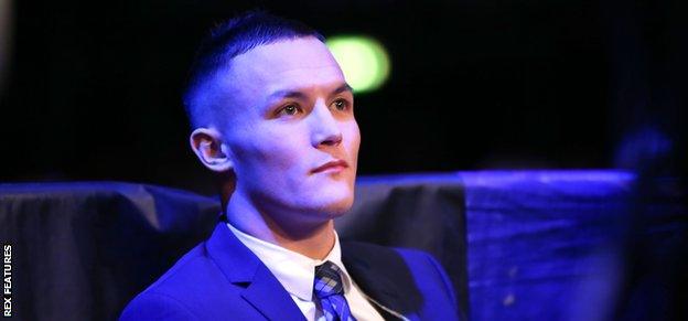 Mandatory challenger Josh Warrington was at ringside to see IBF champ Lee Selby beat Eduardo Ramirez