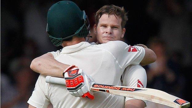 Steven Smith and Chris Rogers of Australia celebrate