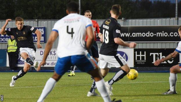 Will Vaulks scores for Falkirk against Kilmarnock