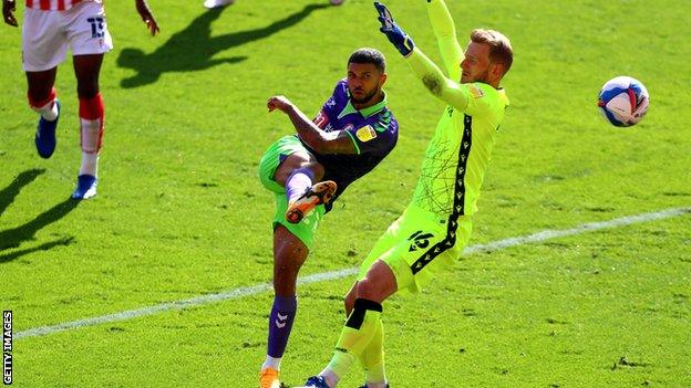 Nahki Wells scores for Bristol City