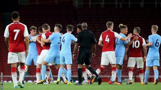 Arsenal's Jack Wilshere is sent off