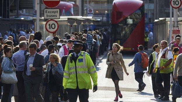 Queues for buses