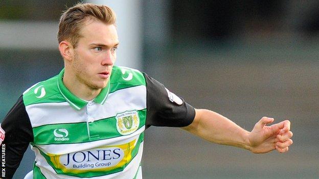 Ryan Hedges in action for Yeovil