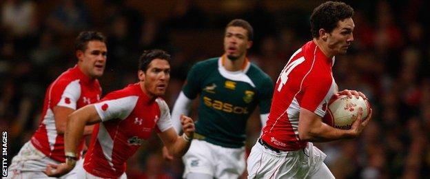 George North races clear from to score his first try for Wales in his debut against South Africa