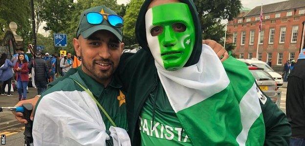 Pakistan fans