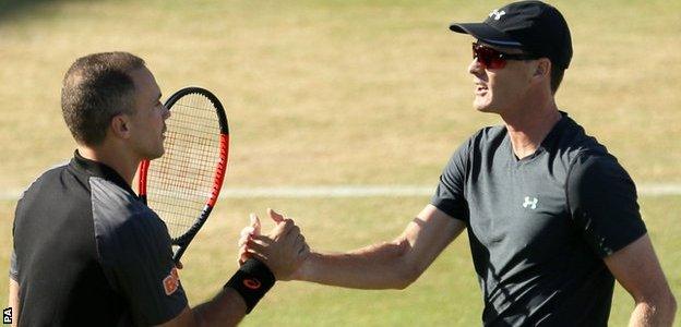 Jamie Murray and Bruno Soares wins Queen's doubles title