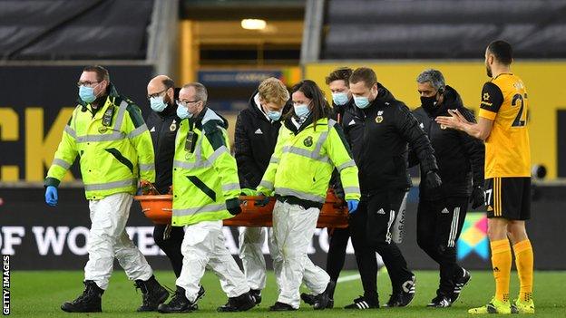 Rui Patricio is carried off