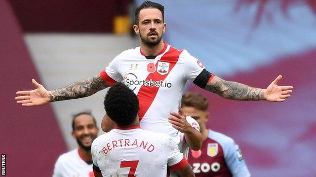 Danny Ings celebrating scoring a goal