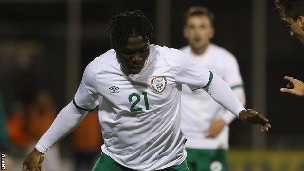 Ebosele in Under-21 action against Italy