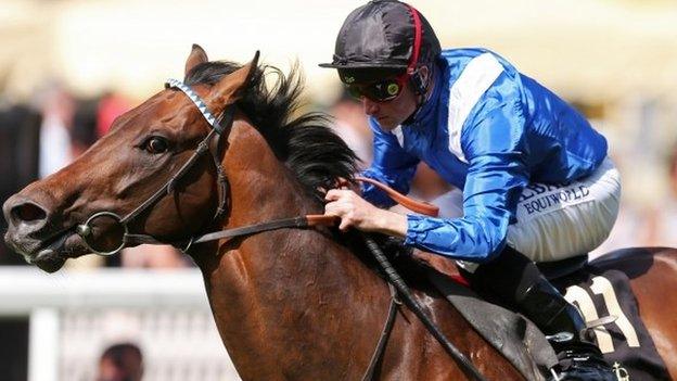 Muhaarar wins at Newmarket