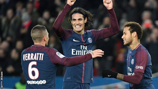 Cavani celebrates