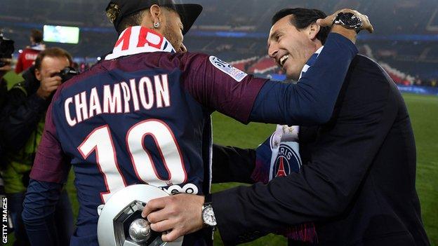 Unai Emery with Neymar