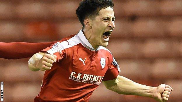 George Williams wins it late for Barnsley against Peterborough