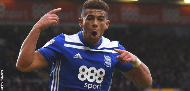 Che Adams celebrates a goal for Birmingham City