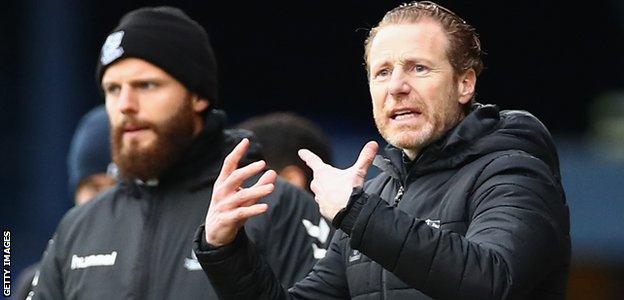 Southend United boss Mark Molesley