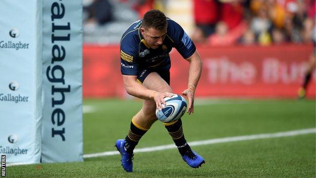 Duncan Weir scored 17 of Worcester's 27 points, with a try, three conversions and two penalties