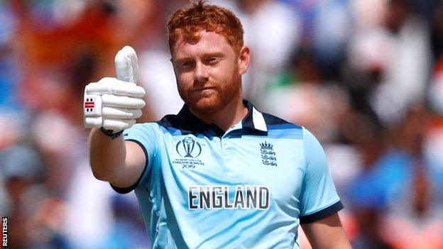 Jonny Bairstow puts his thumb up