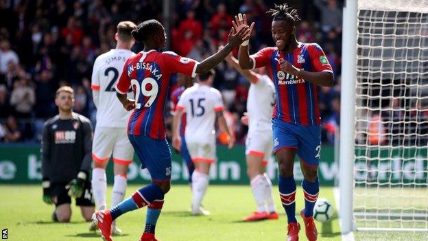 Michy Batshuayi celebrates goal