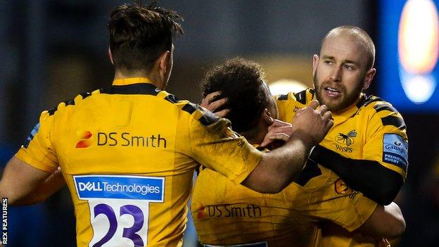 Dan Robson (right) took his Premiership season's tally to three tries with the winning score at Worcester