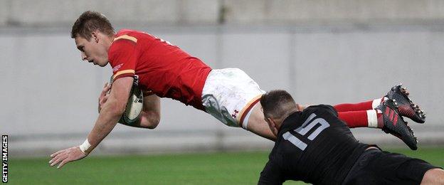 Liam Williams scored Wales' penultimate try against New Zealand in Wellington