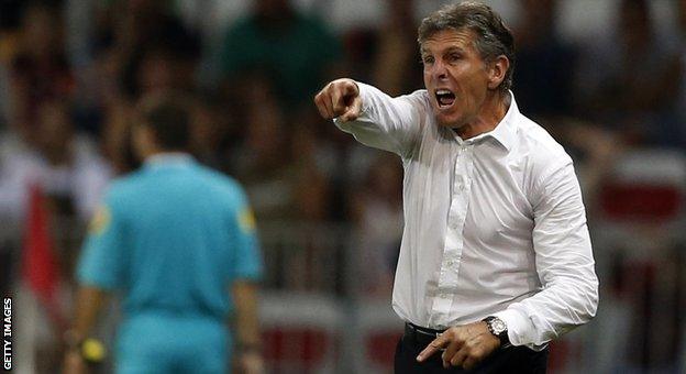 Claude Puel on the touchline