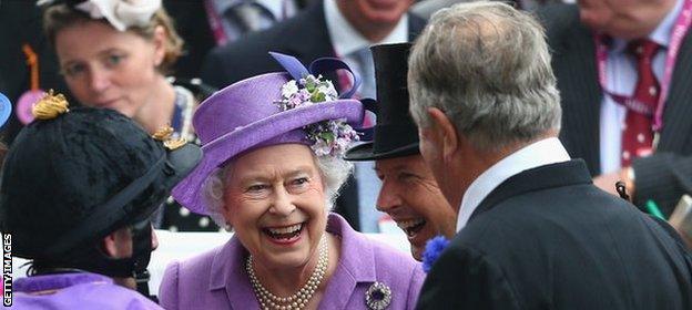 The Queen after Estimate's Gold Cup win in 2013