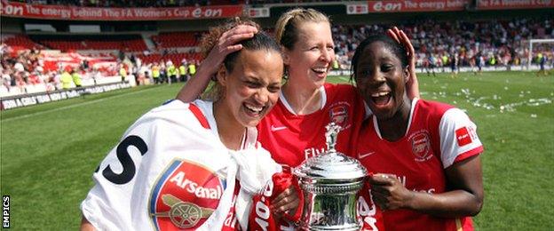 Lianne Sanderson (left), Jane Ludlow (centre), Anita Asante (right)