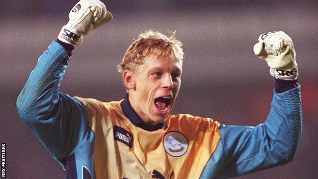 Mart Poom in action for Derby County