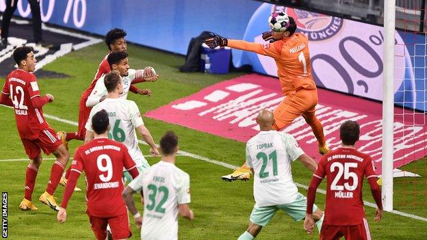 Kingsley Coman heading Bayern Munich's equaliser against Werder Bremen