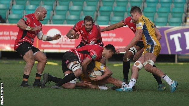 Cornish Pirates Yorkshire Carnegie