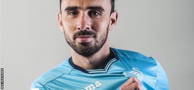 Leon Britton