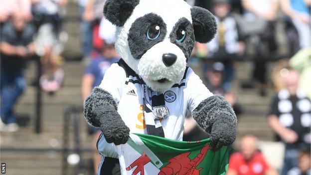 Ayr mascot