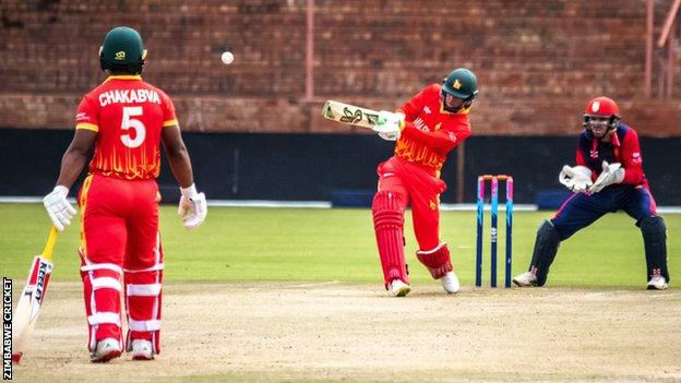 Sean Williams batting for Zimbabwe