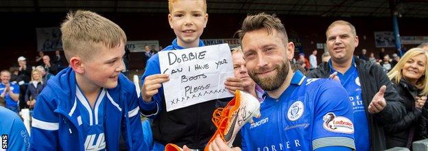 Stephen Dobbie