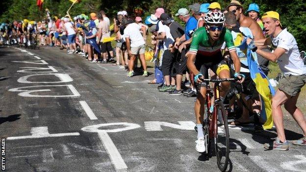 Fabio Aru winning on La Planche des Belles Filles