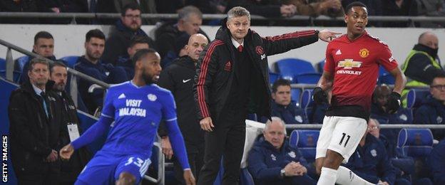 Ole Gunnar Solskjaer on the touchline during Manchester United's 5-1 win at Cardiff in December 2018