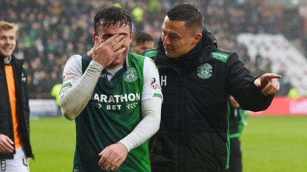 Paul Heckingbottom and Stevie Mallan celebrate Hibernian's Edinburgh derby win over Hearts