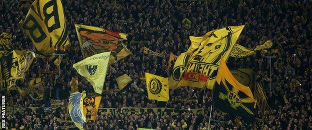 Borussia Dortmund fans