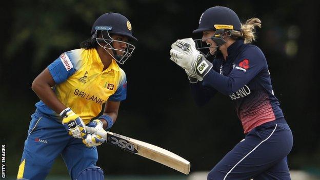 England wicketkeeper Sarah Taylor celebrates the wicket of Sri Lanka's Chamari Atapattu