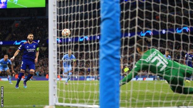 Karim Benzema scores a penalty against Manchester City