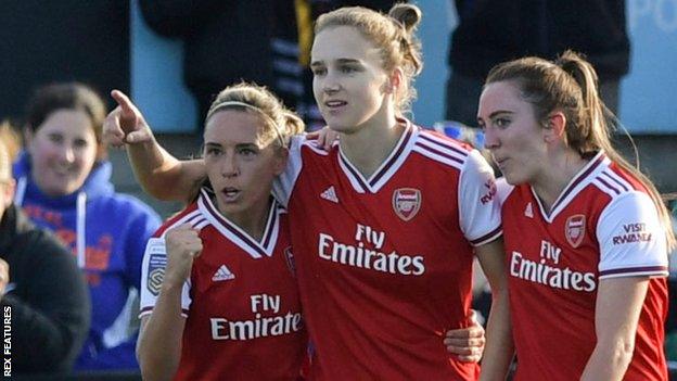 Vivianne Miedema scored the only goal as Arsenal beat Man City