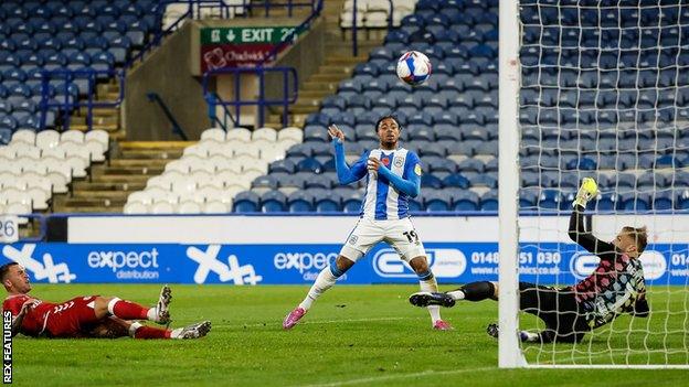 Huddersfield Town v Bristol City