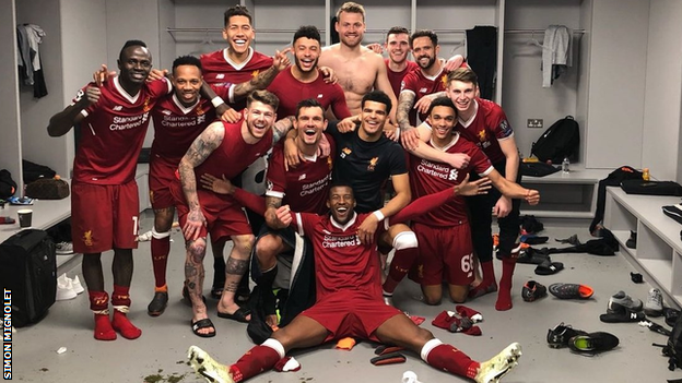 Simon Mignolet tweeted a picture of the Liverpool dressing room after the game