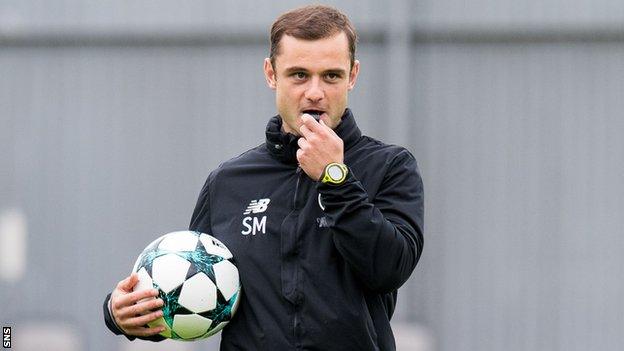 Shaun Maloney oversees a Celtic youth team training session