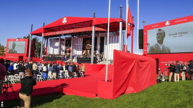 Arnold Palmer tribute at Ryder Cup opening ceremony