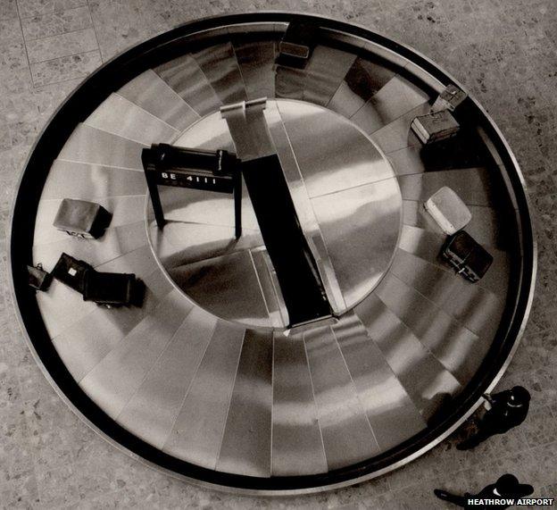Baggage carousel at T1 in 1969